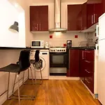 Typical Tailor Made Flat in Central Graça