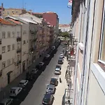 Ledi\'S Housing