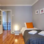 Charming Apartment In Alfama