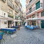 Charming Apartment In Alfama