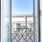 Charming Apartment Rua Da Rosa 33