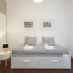 Love Inn Bairro Alto 2
