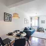 Flh Graca Charming Flat With Balcony