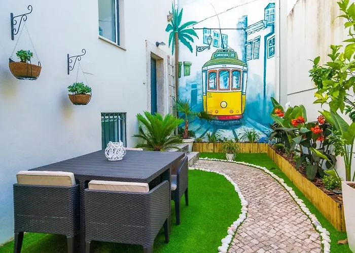 Picasso Apartment