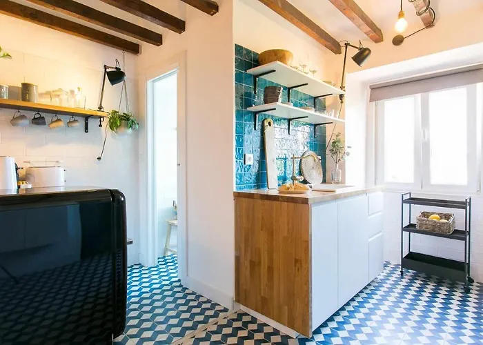 Cozy Blue Attic Lx Factory 1 De Maio
