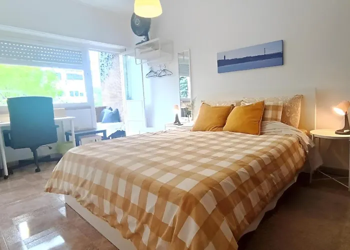 Private Rooms In Shared Apartment - Shared Bathroom And Dog Friendly