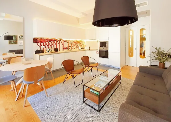 Stylish Modern Home In The Heart Of Cais Do Sodre