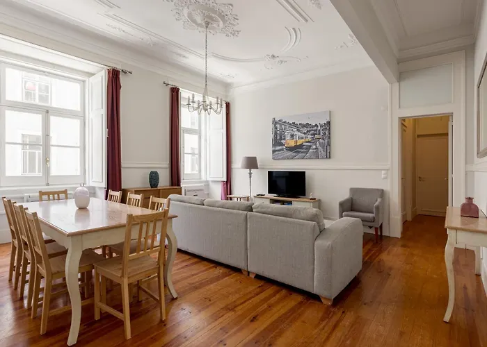 Joivy Downtown City Apartment