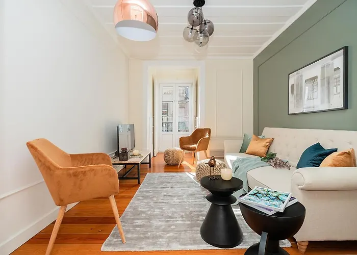 Stunning & Modern 2 Bedroom Apartment In Chiado