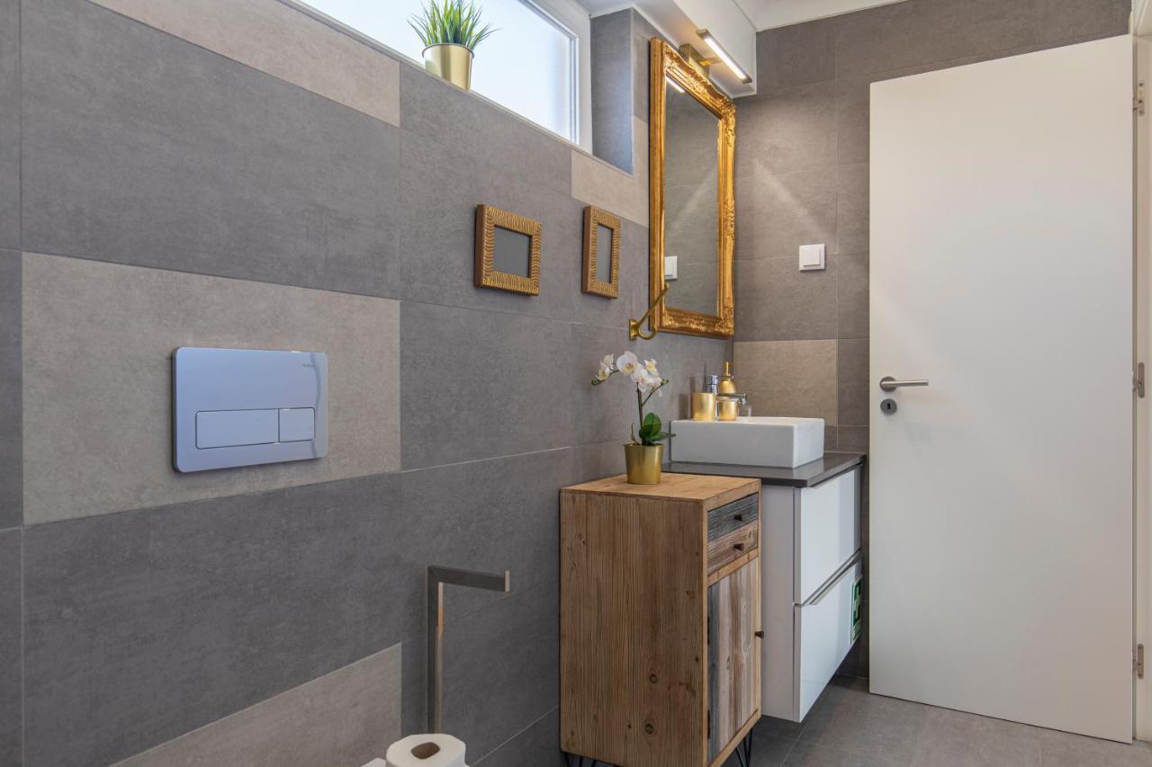 Appartement Lovelystay - Sunny 1bdr W/terrace Lissabon