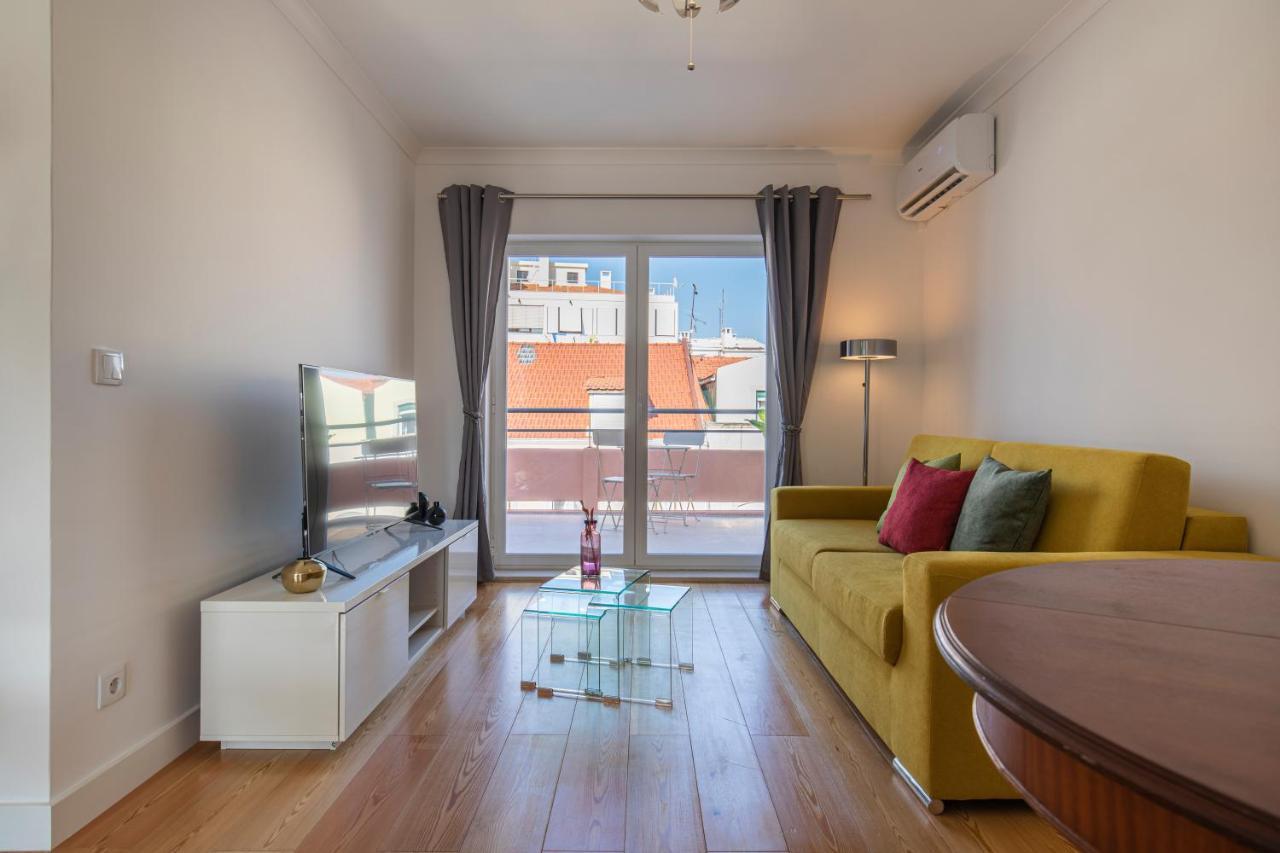 Lovelystay - Sunny 1bdr W/terrace Appartement