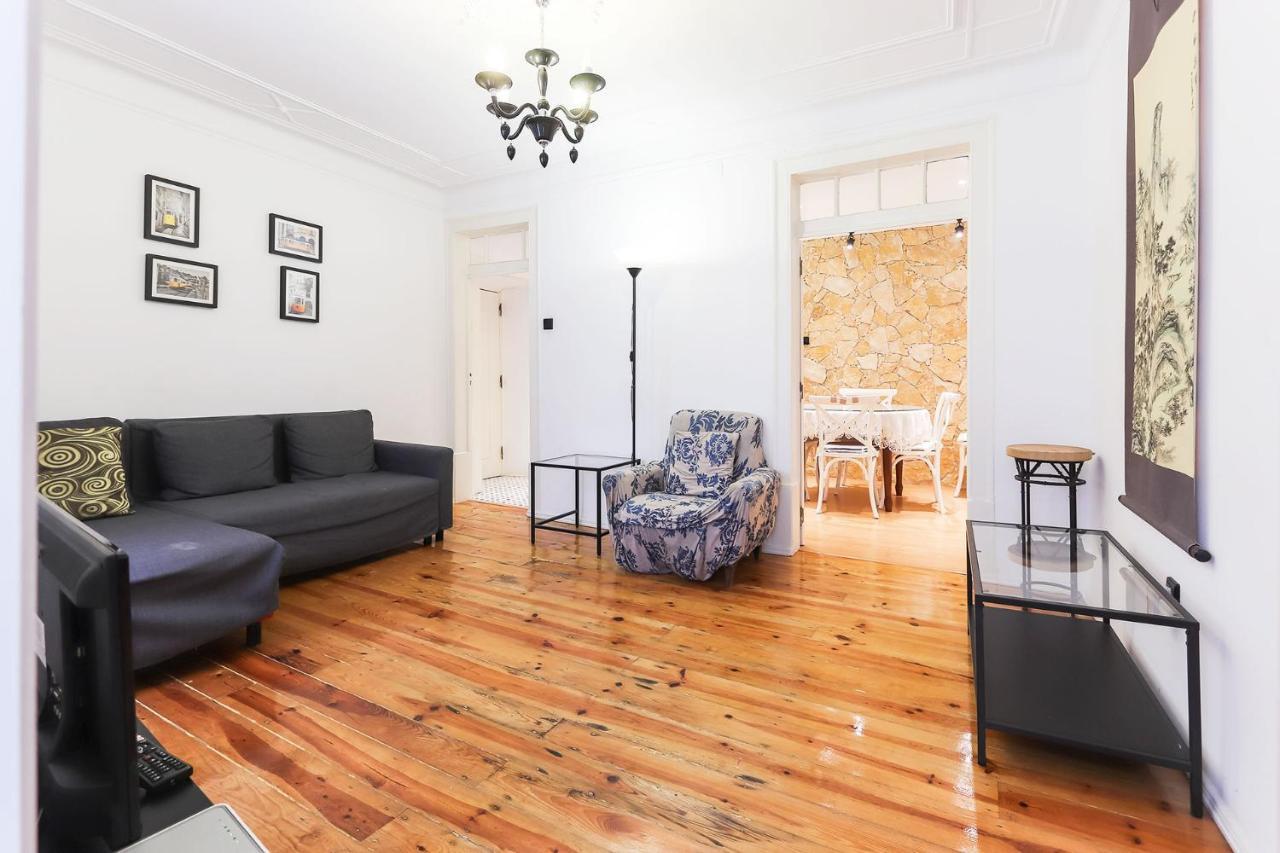 Downtown Stylish By Homing Apartment *