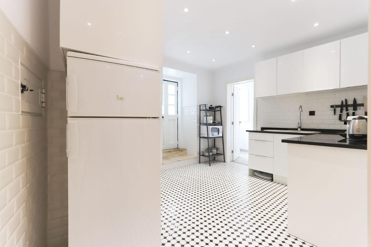 Apartment Downtown Stylish By Homing Lisbon