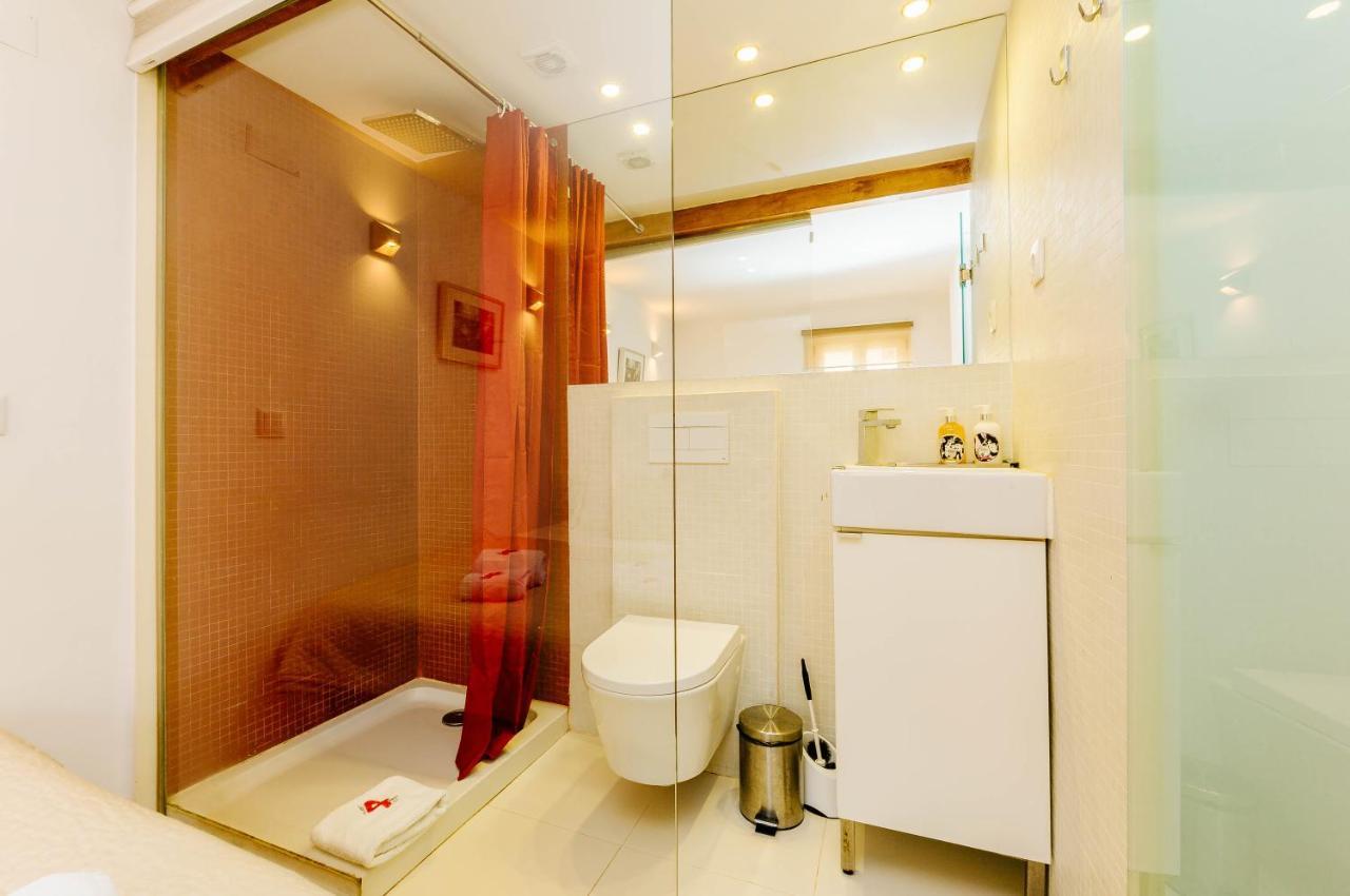 Rent4rest Bairro Alto Charming 1bd Appartement