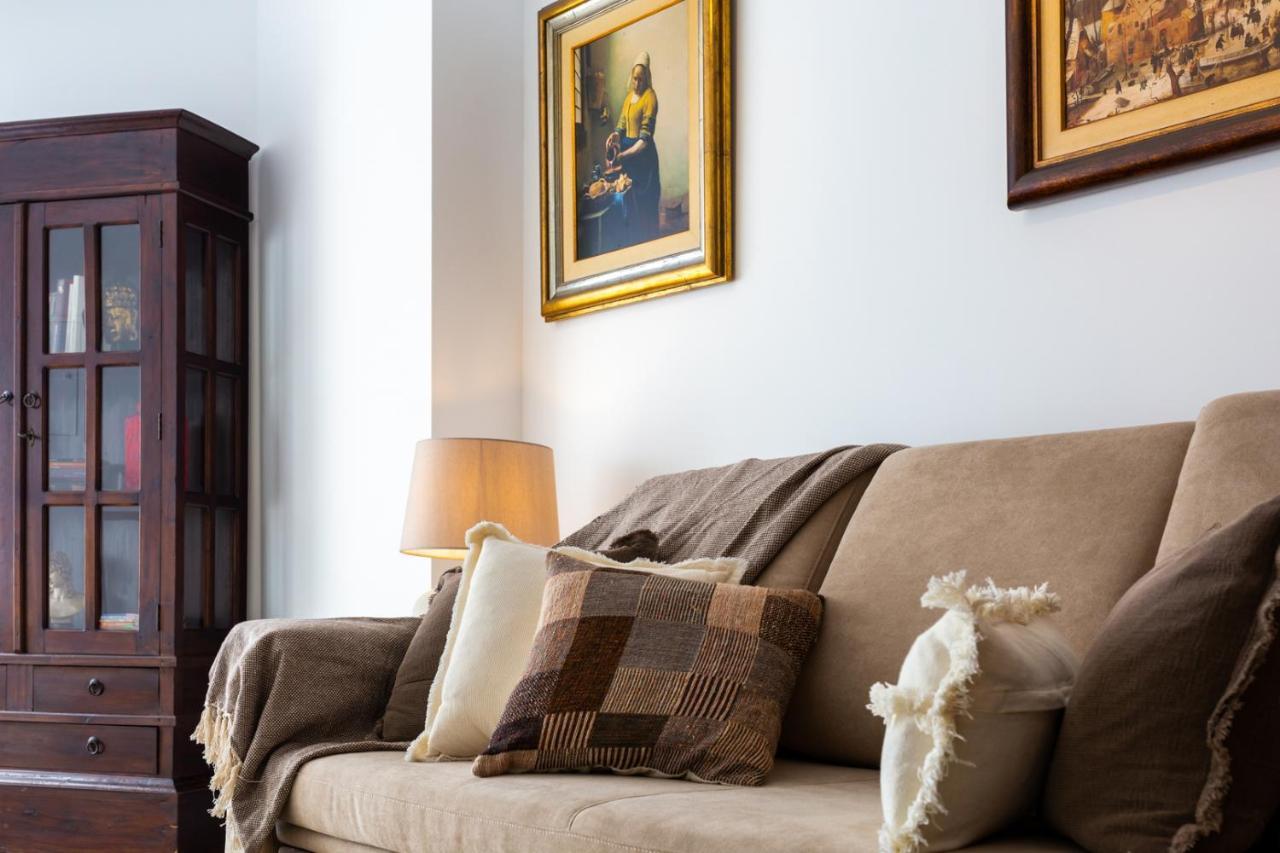 Stupendo-three Rooms-suite With Terrace -center -air Conditioning-free Park Apartment Lissabon