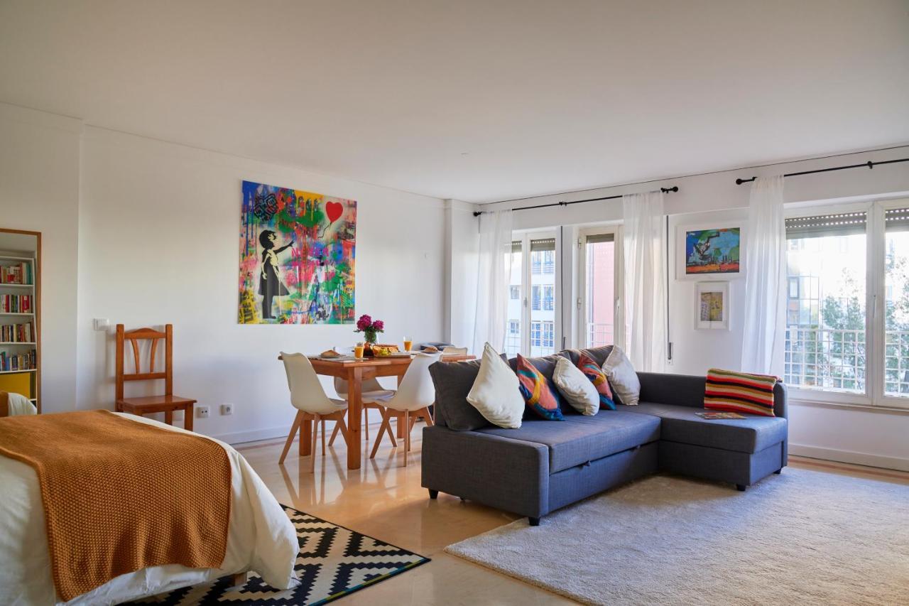Appartement Modern With Swiming Pool & Garage -