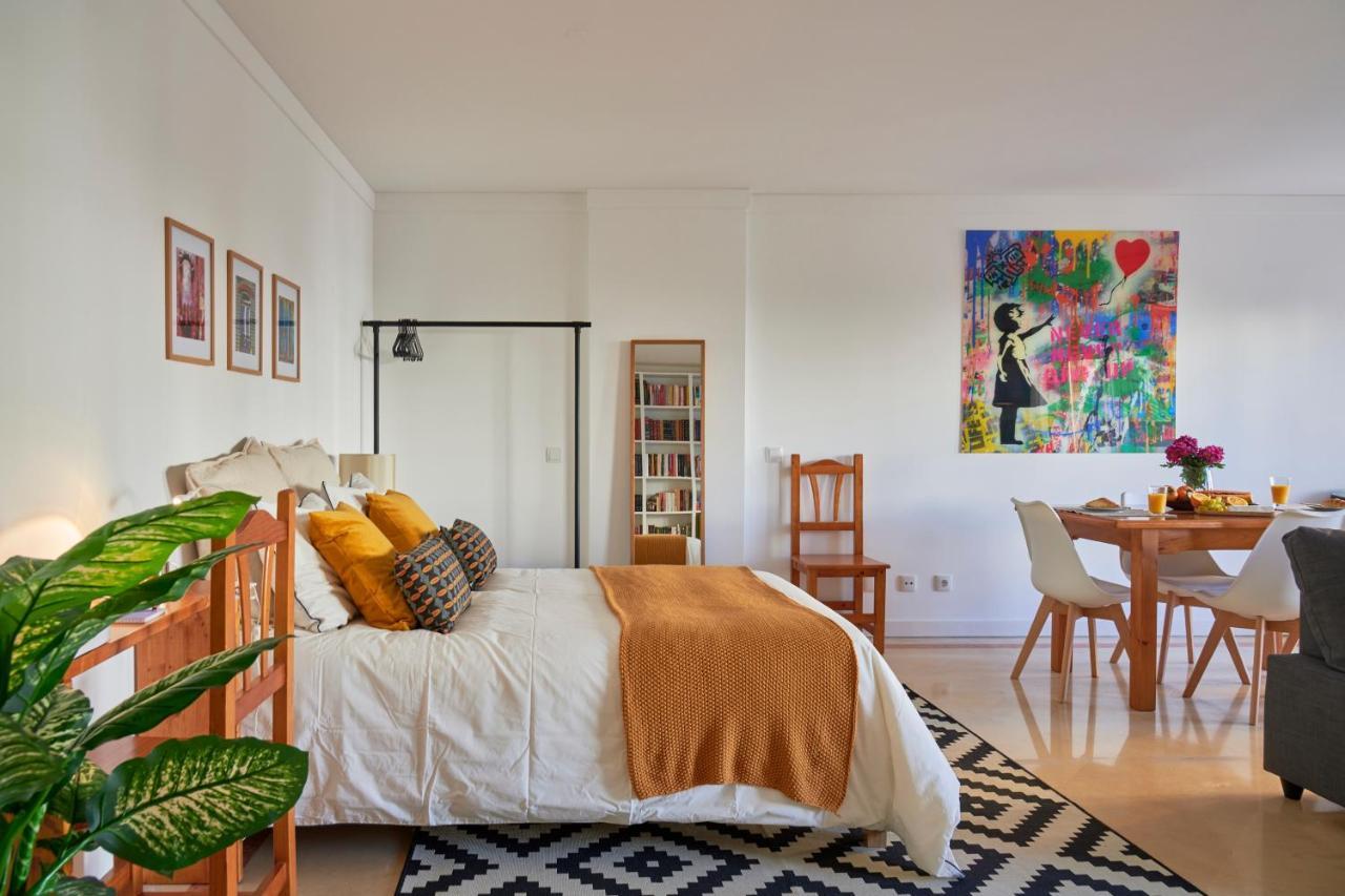 Modern With Swiming Pool & Garage - Lissabon