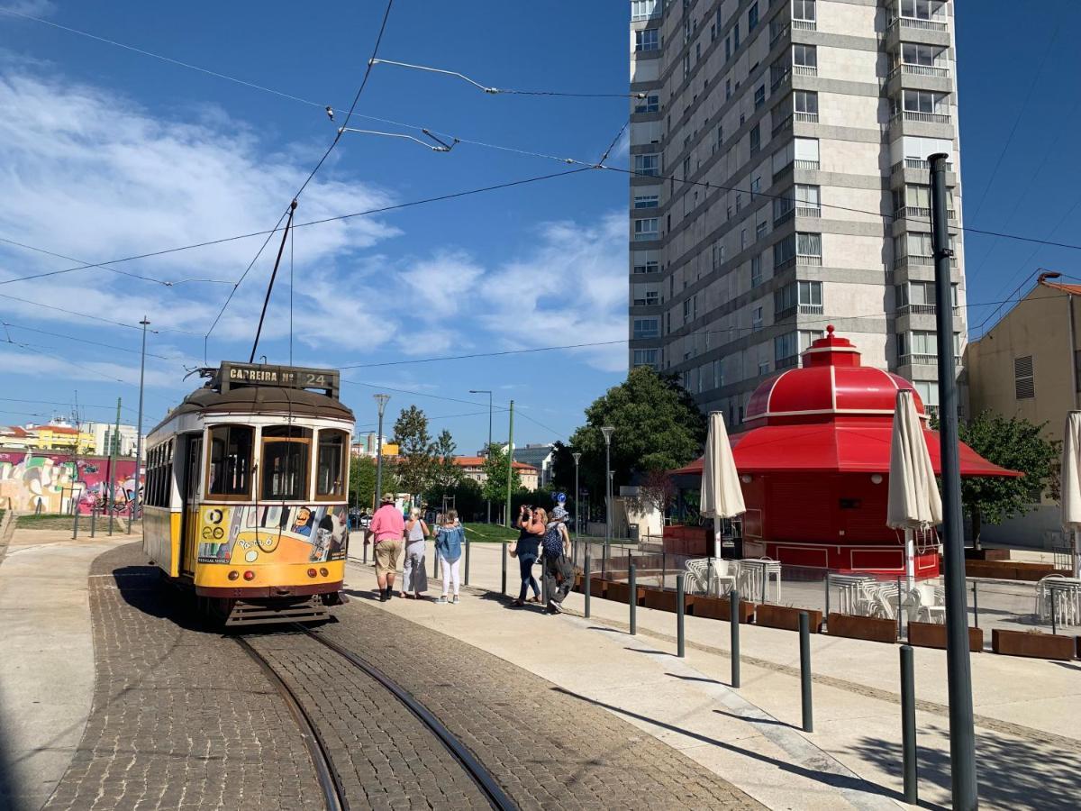 Ensoleille Avec Terrasse Proche D'amoreiras Apartment Lissabon