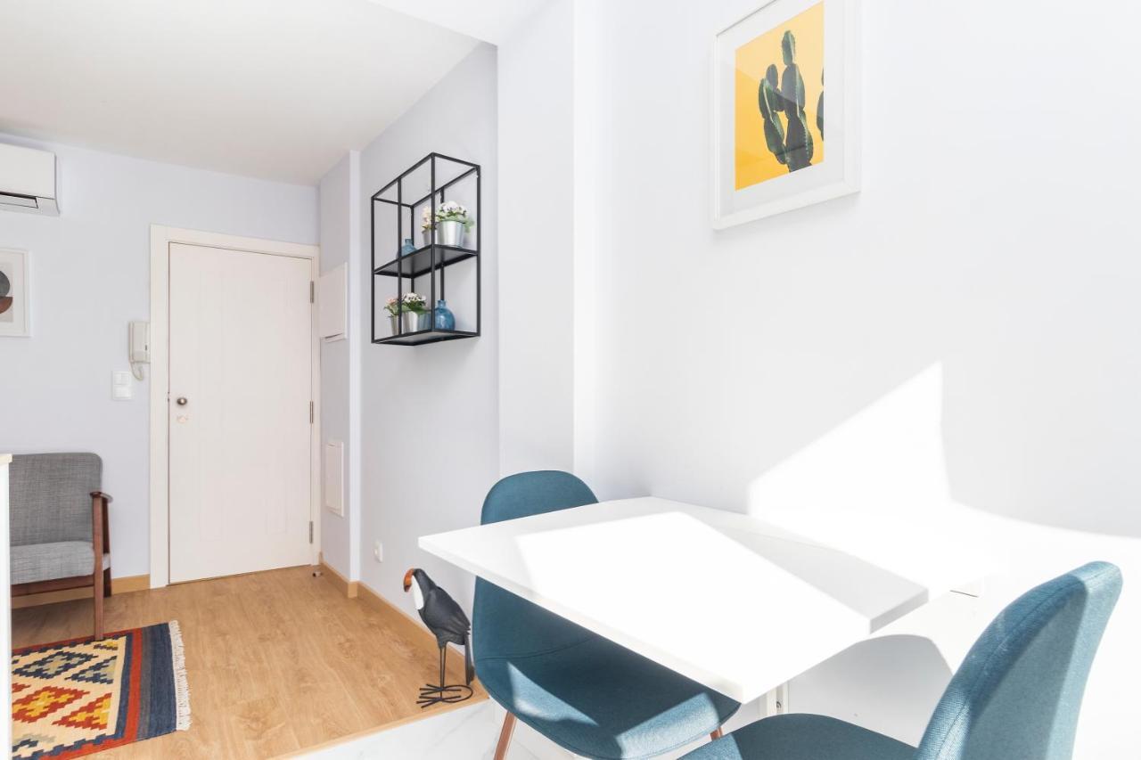 Apartment Perfect 1 Bed In Chiado With Aircon Lisbon