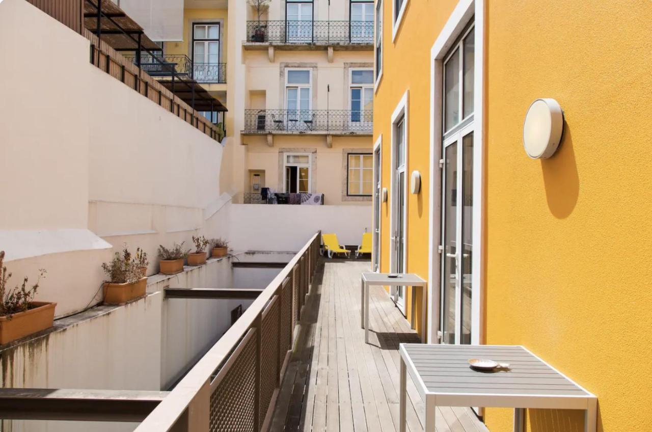 Apartment Beautiful 3-story House In Chiado With A 40m² Private Terrace Lissabon