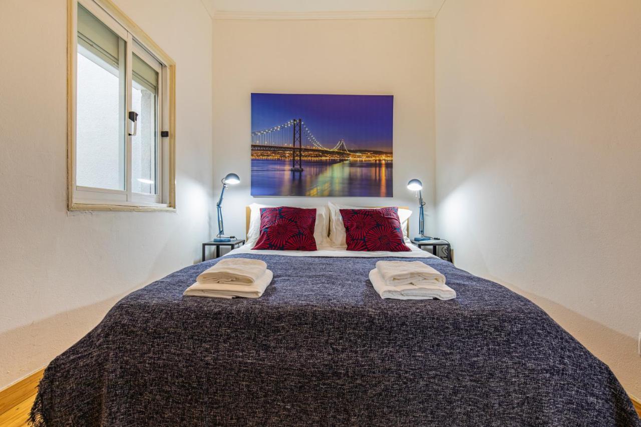 Apartment 3 Bedroom Near Av. Liberdade *
