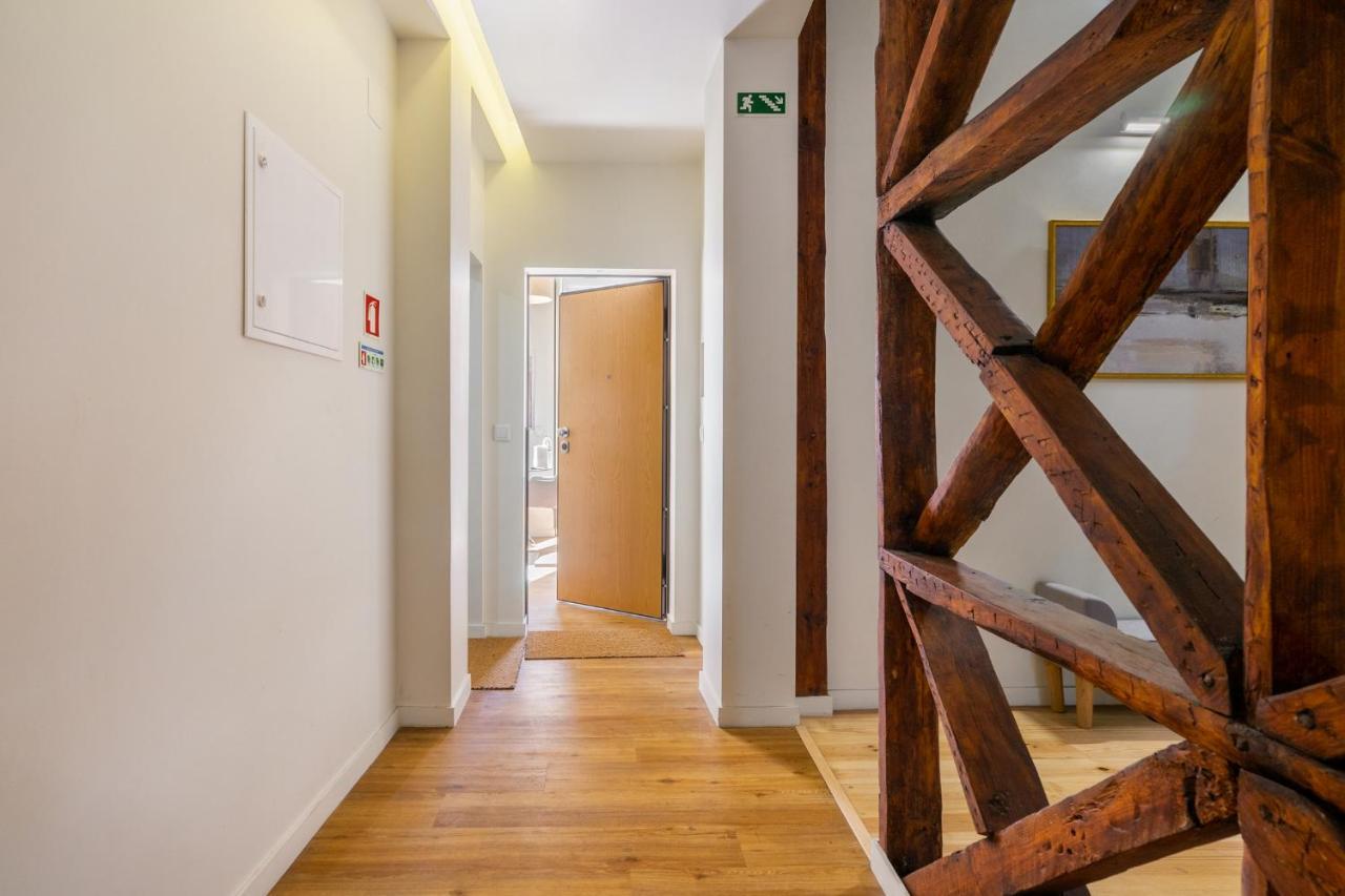 Whome | Alcantara Smart *