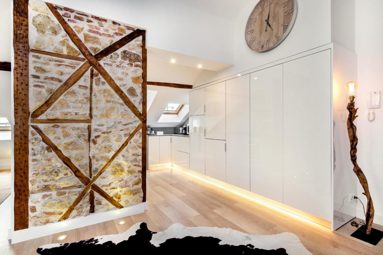 Whome | Madalena Downtown Luxury Duplex Apartment Lissabon