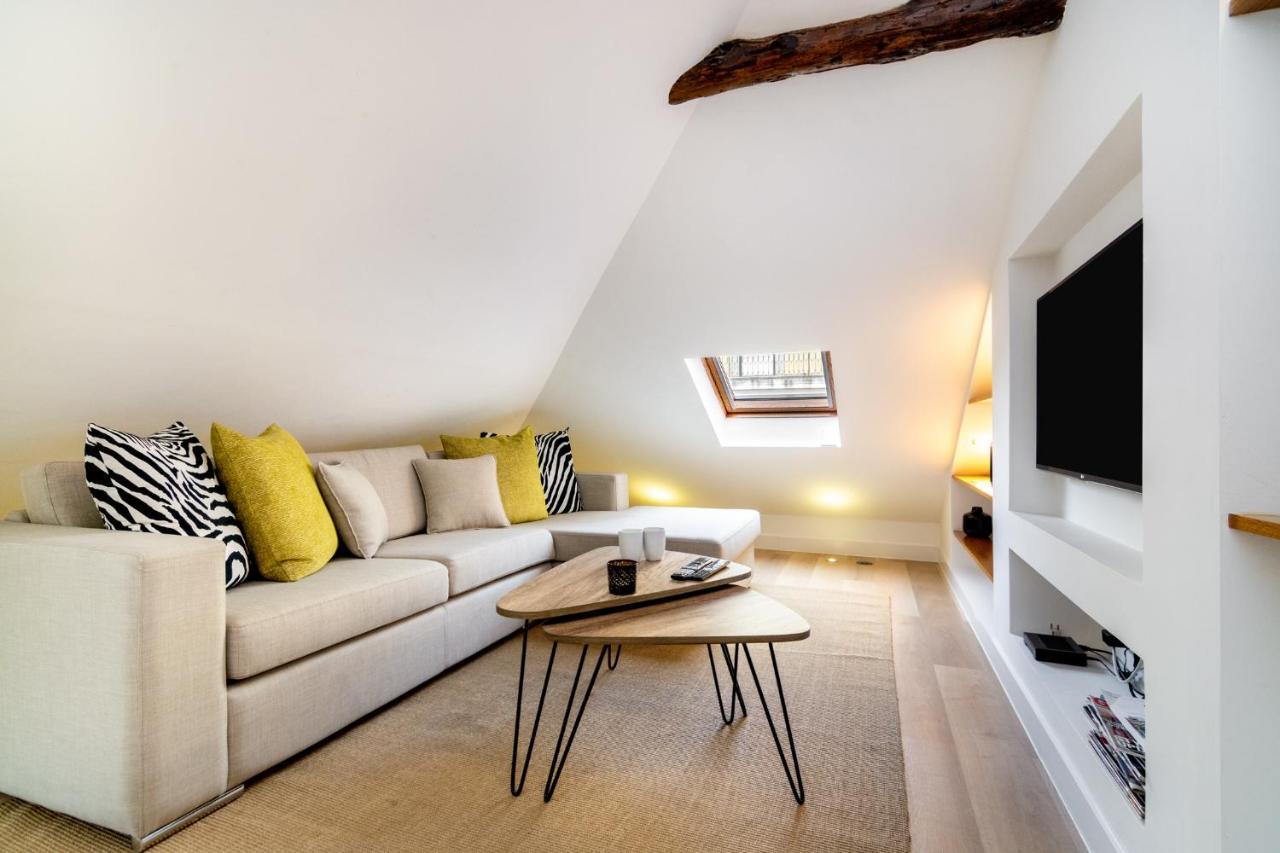Whome | Madalena Downtown Luxury Duplex * Lissabon