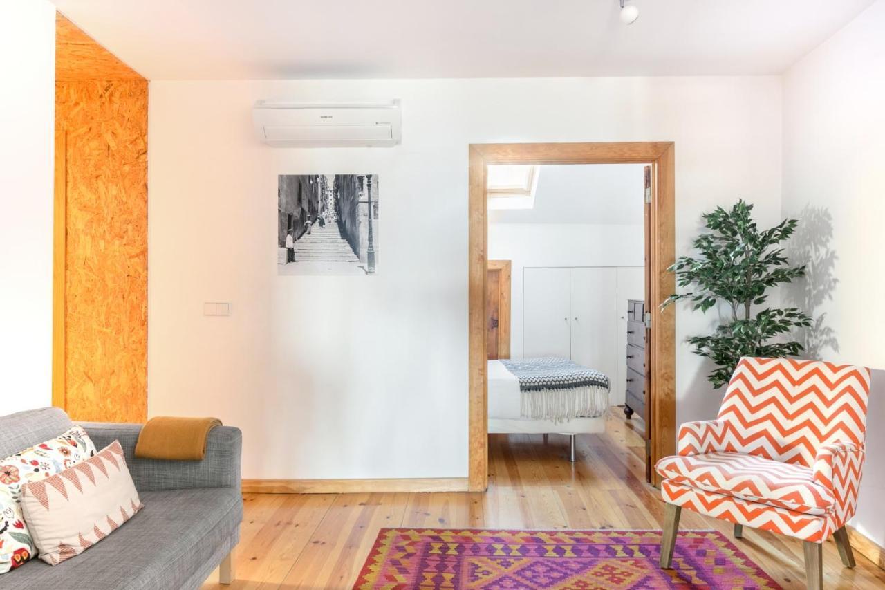 Appartement Breathtaking River-city View Two Private Terraces 3 Bedrooms And 3 Bathrooms 17th Century Building Bica Chiado District *