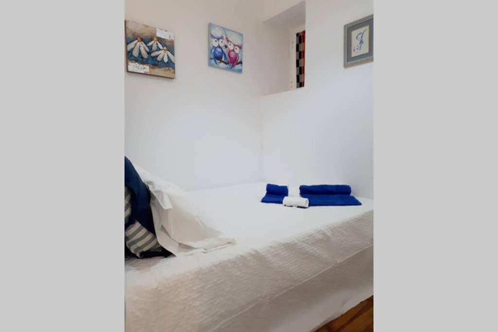 Sweet Alfama Ii,