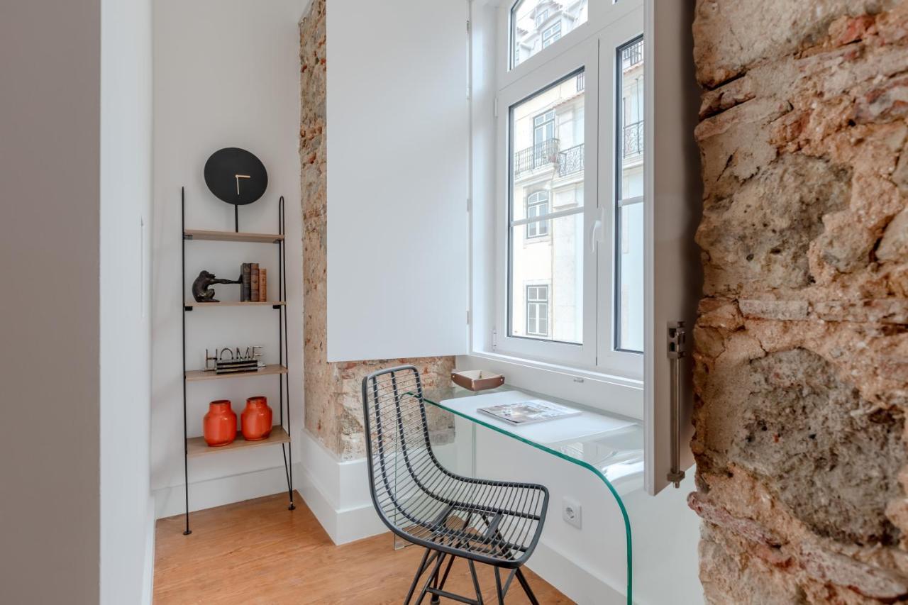Apartment Industrial Haven - Downtown Lisbon