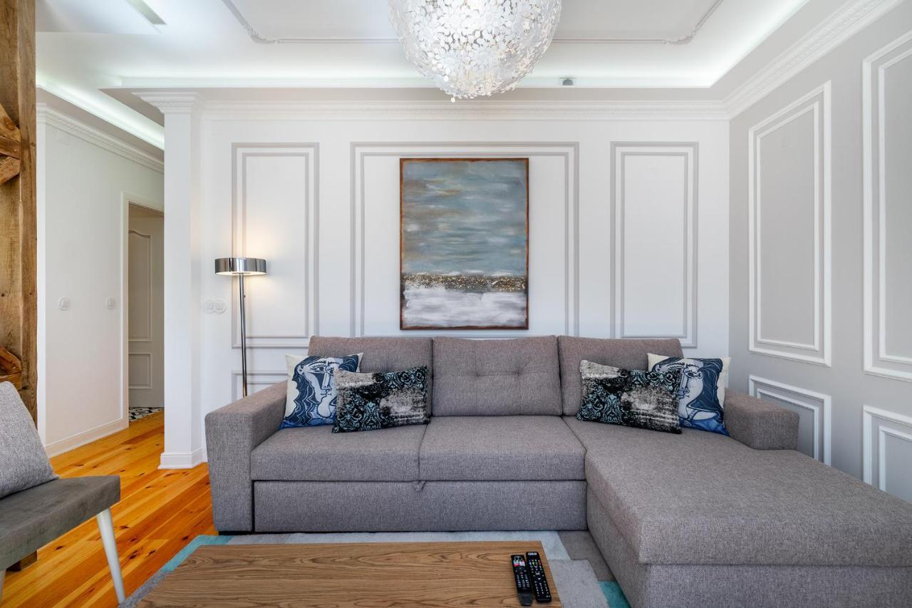 Appartement Whome | Great Location & Large Family W/patio Lisboa