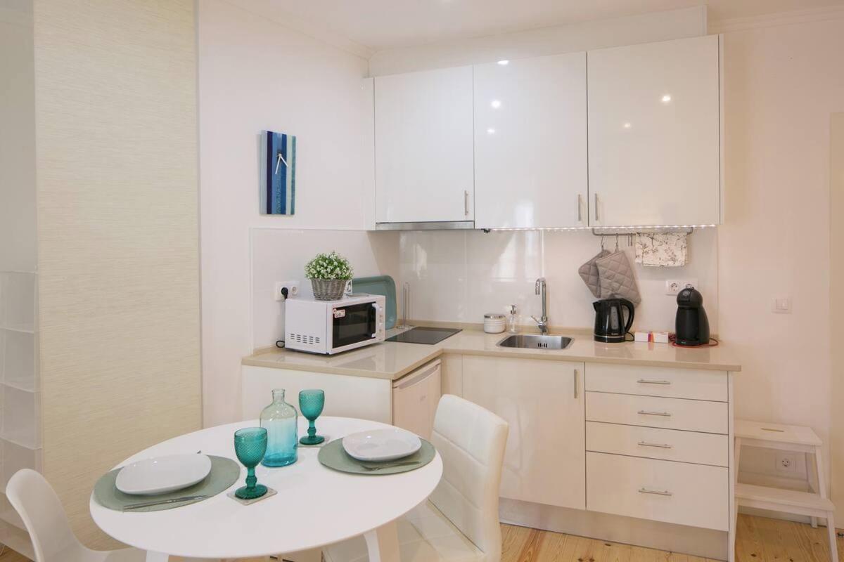 Central Turquoise Studio Apartamento