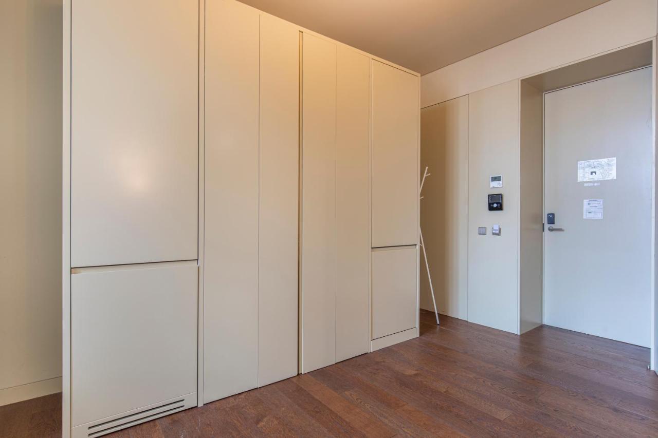 Appartement 8 Building *