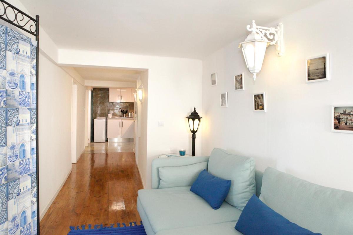 Best Terrace River View Apt In Alfama Apartment *