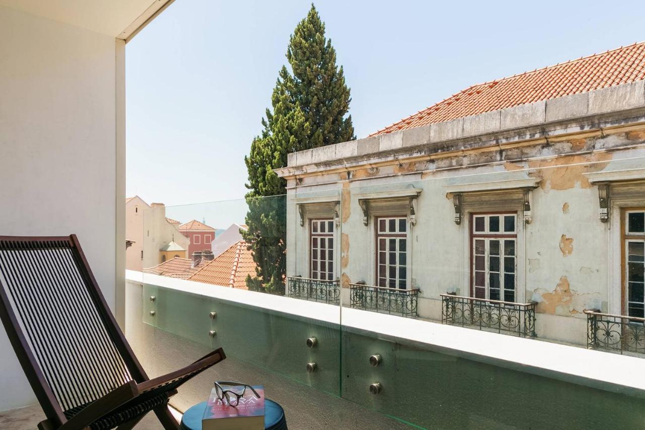 2bdr With Balcony By Lovelystay *