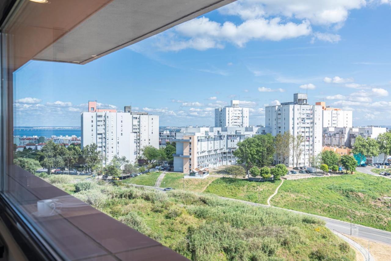 Lovelystay - Trendy 1bdr W/ River View