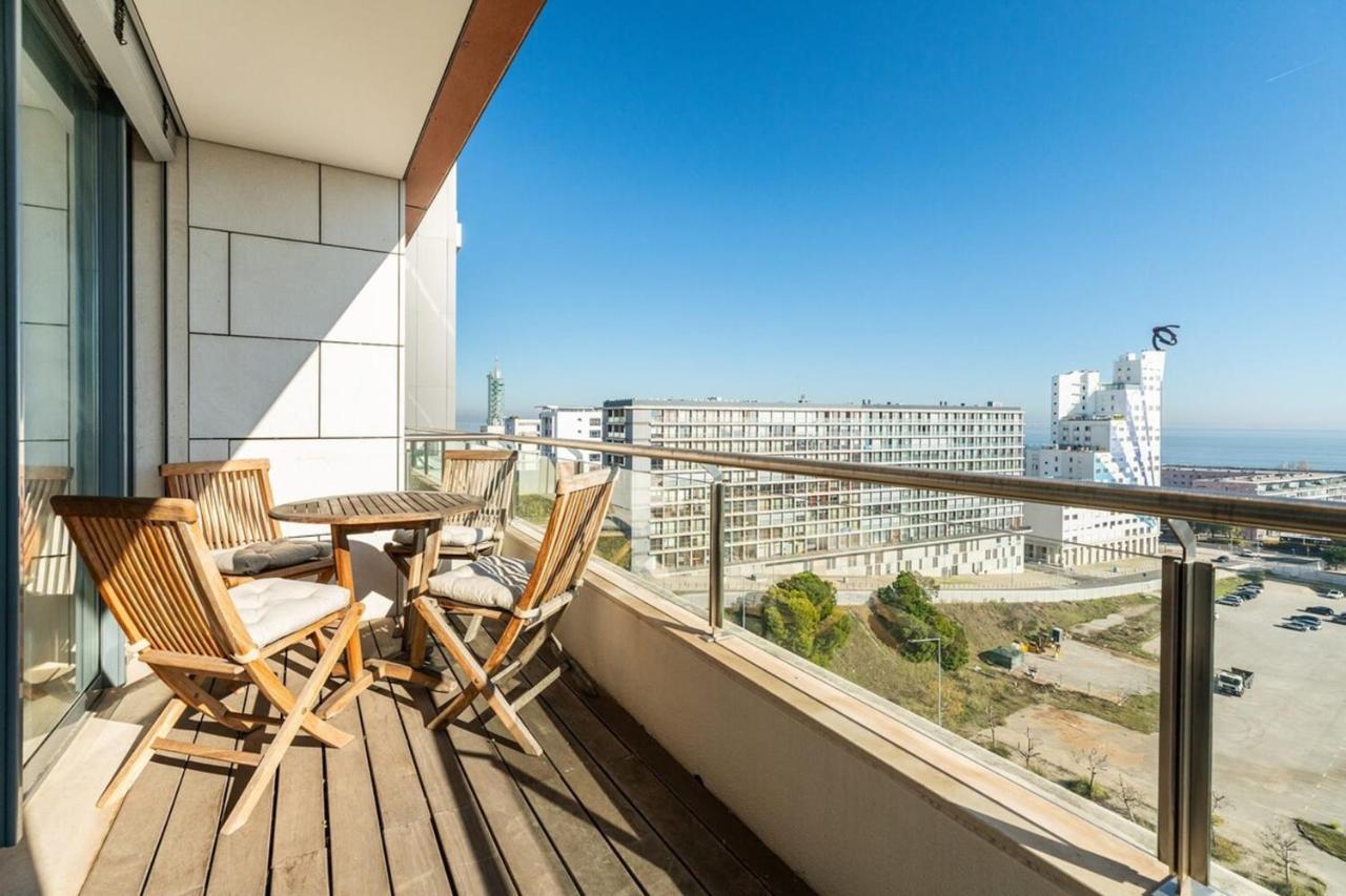 Modern 2 Bedroom With Balcony And Amazing Views Appartement *