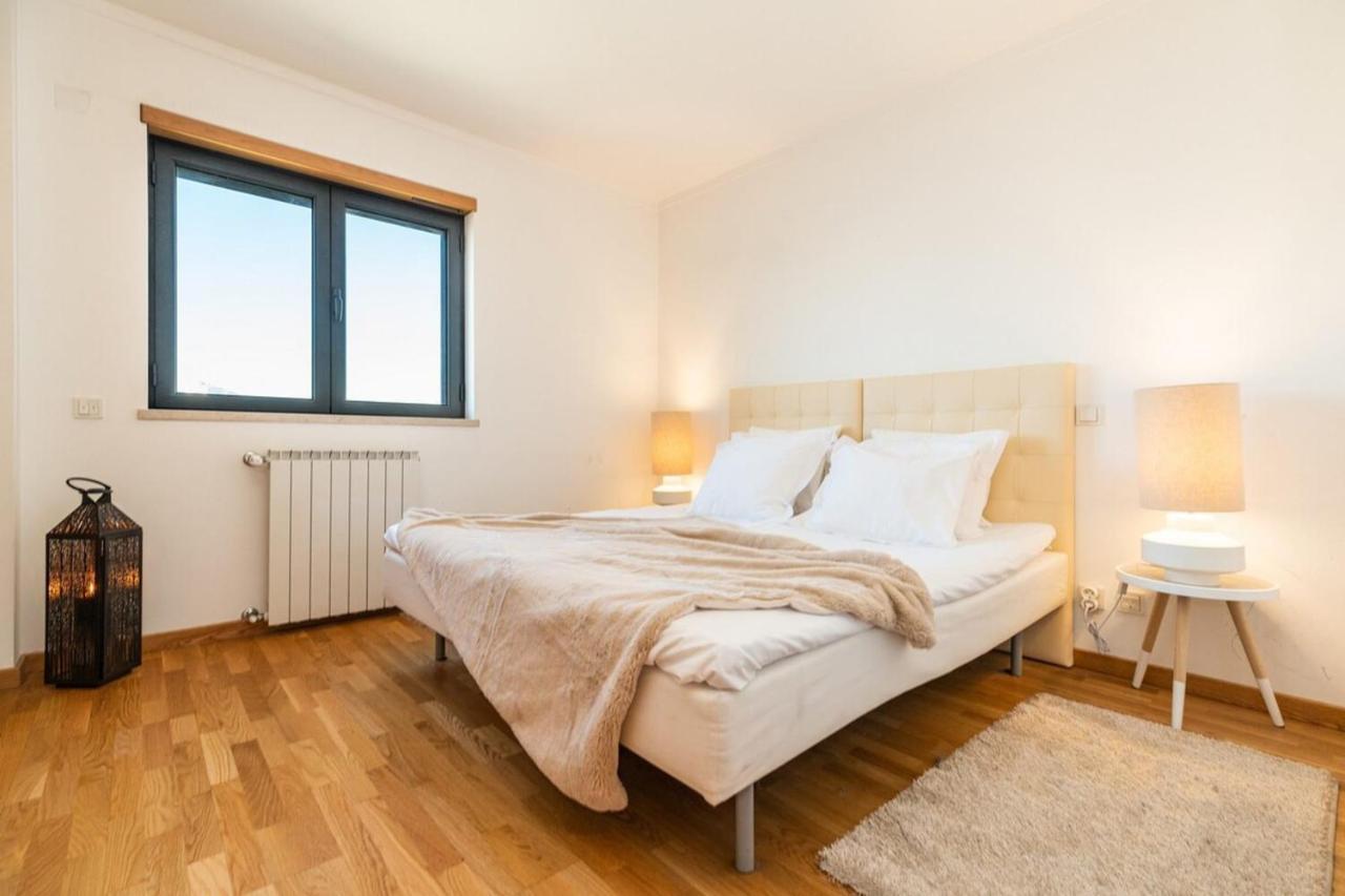 Modern 2 Bedroom With Balcony And Amazing Views Appartement *