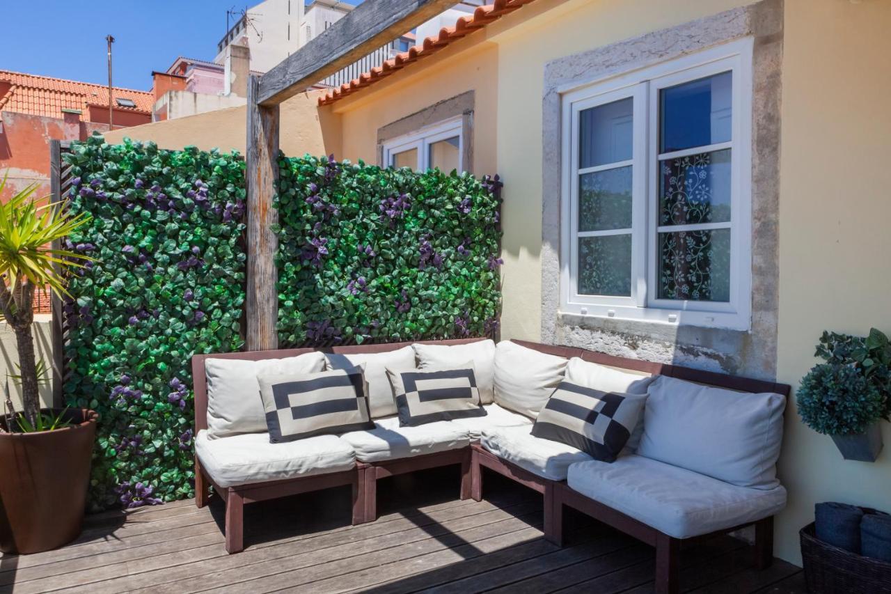 Appartement Breathtaking River-city View Two Private Terraces 3 Bedrooms And 3 Bathrooms 17th Century Building Bica Chiado District Lisboa