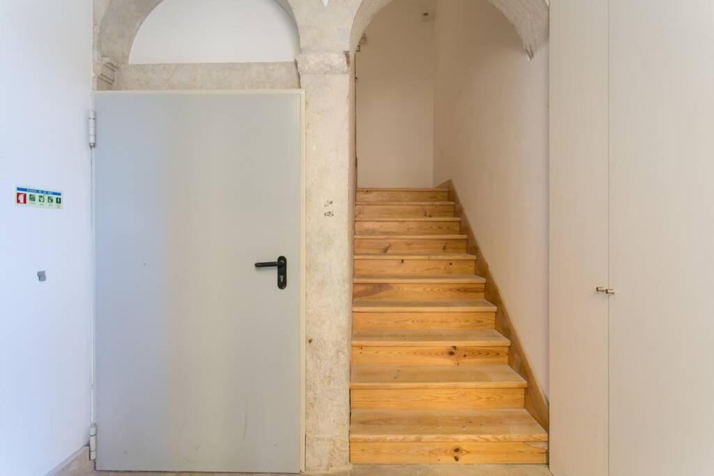 Appartement Jp39 - Baixa 18th Century Tiles With 2 Bdr!