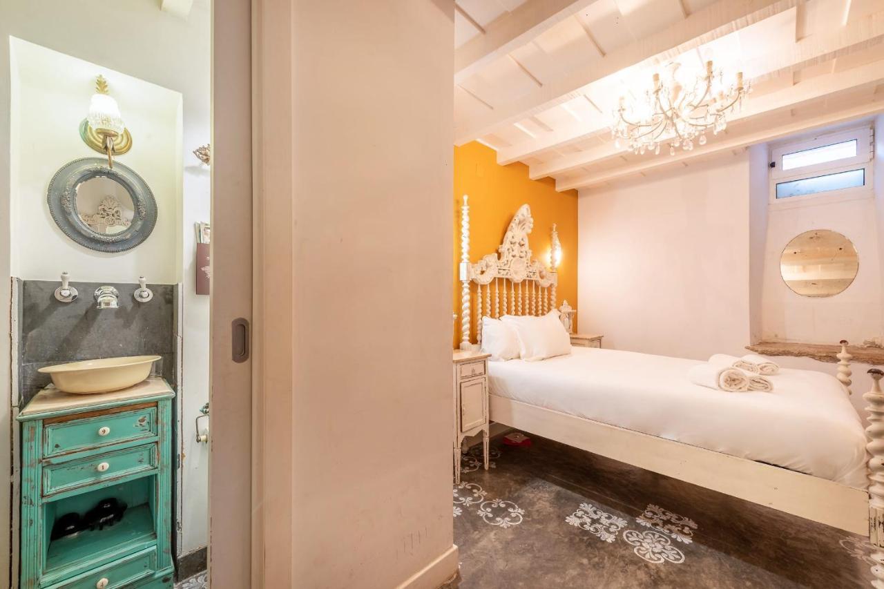 Guestready - Exquisite Portuguese Simbols Lissabon