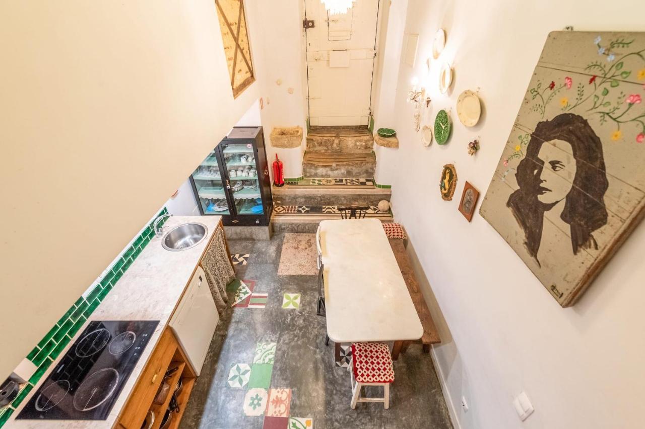 Guestready - Exquisite Portuguese Simbols Lissabon
