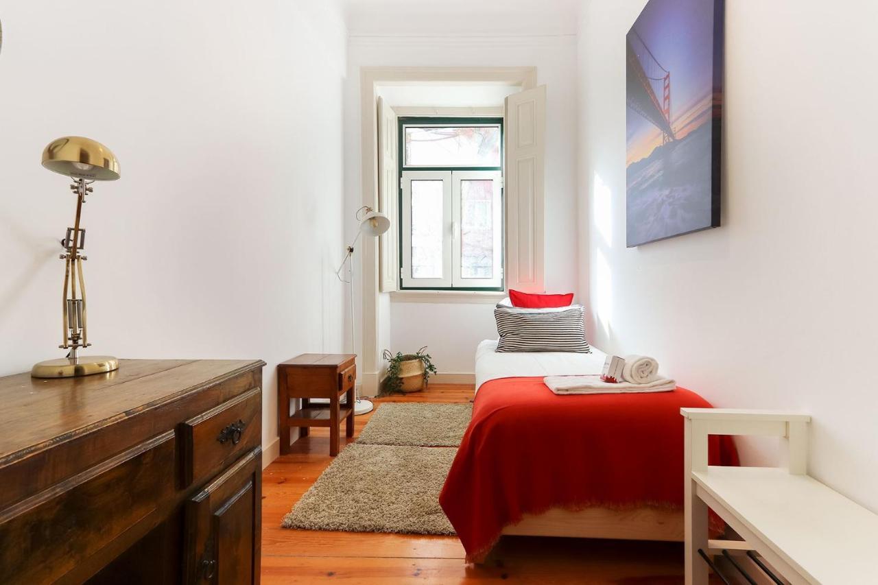 Avenida Liberdade Terrace By Homing *