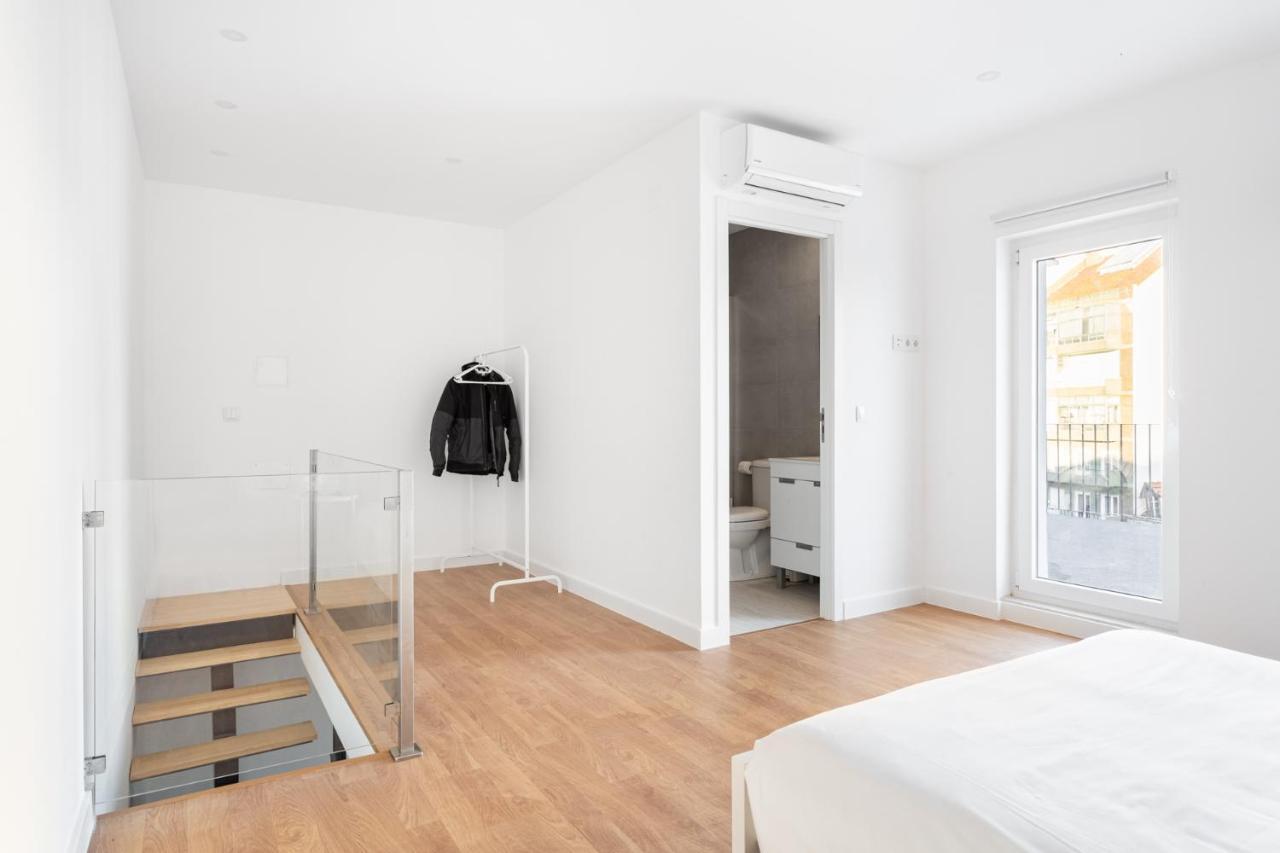 Altido Modern 2-level Flats Near Ajuda Palace * Lissabon