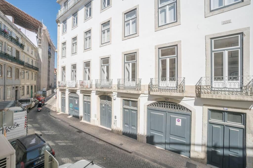 Cais Do Sodre - Nearby Pink Street, Time Out Market By Ld Appartement