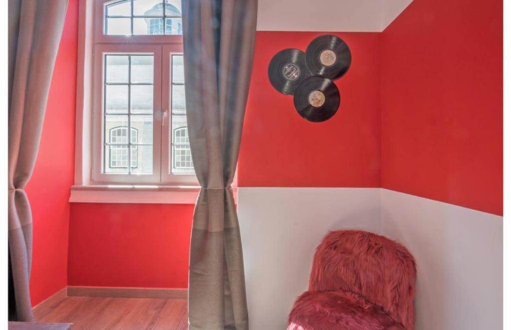 Cais Do Sodre - Nearby Pink Street, Time Out Market By Ld * Lisboa