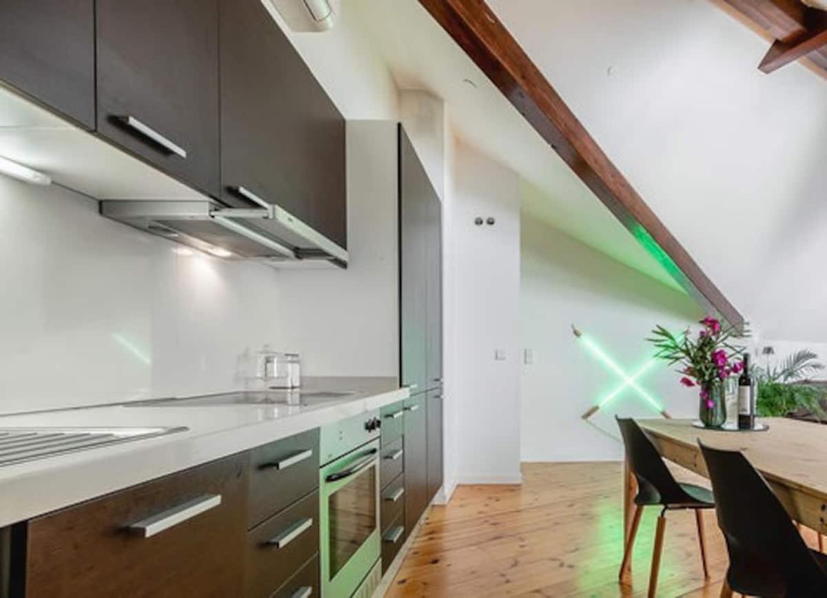 Appartement Downtown - Chiado & Me 2 *