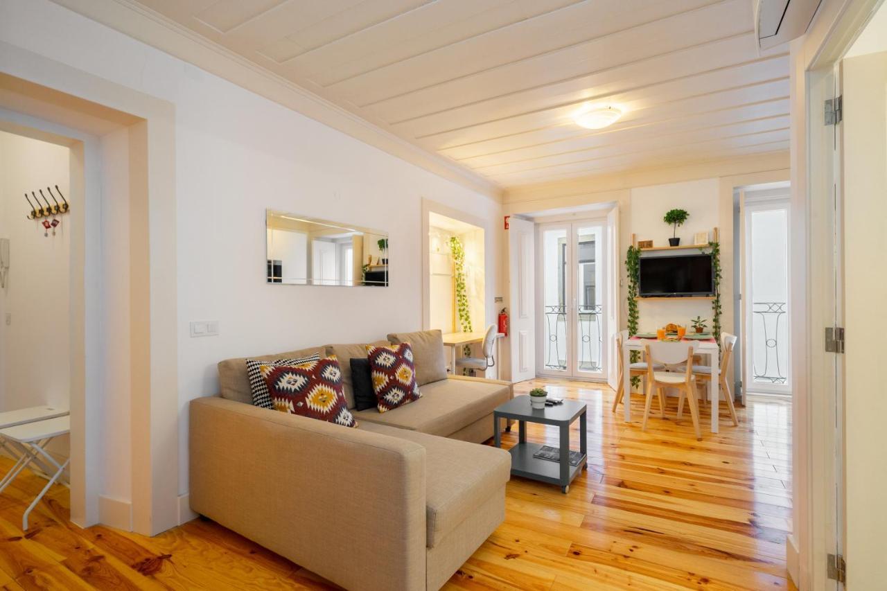 Apartment Whome Intendente Modern 1-bed W/ Lift & Ac In Notch Location Lisbon