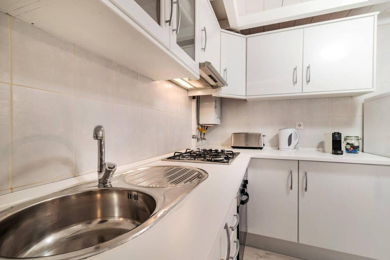 Urban & Trendy Duplex Close To Lx Factory By Trip2portugal Appartement